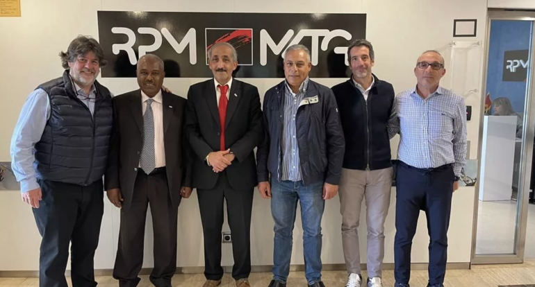 توقيع اتفاقية شراكة بين الجامعة الملكية المغربية للدراجات والشركة الإسبانية تيتان وورلد سريز