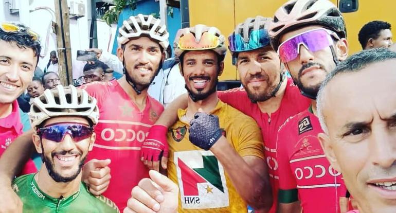 الدراج المغربي محسن الكورجي يفوز بالدورة 19 من طواف الكاميرون الدولي