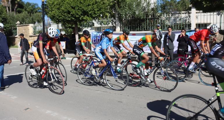  سباق جهوي  للدراجات بوزان بمناسبة اليوم الوطني للسلامة الطرقية